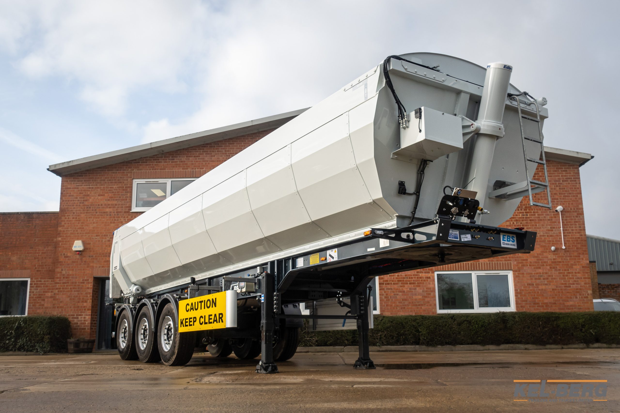 KEL-BERG T100I Insulated Tipping Trailer