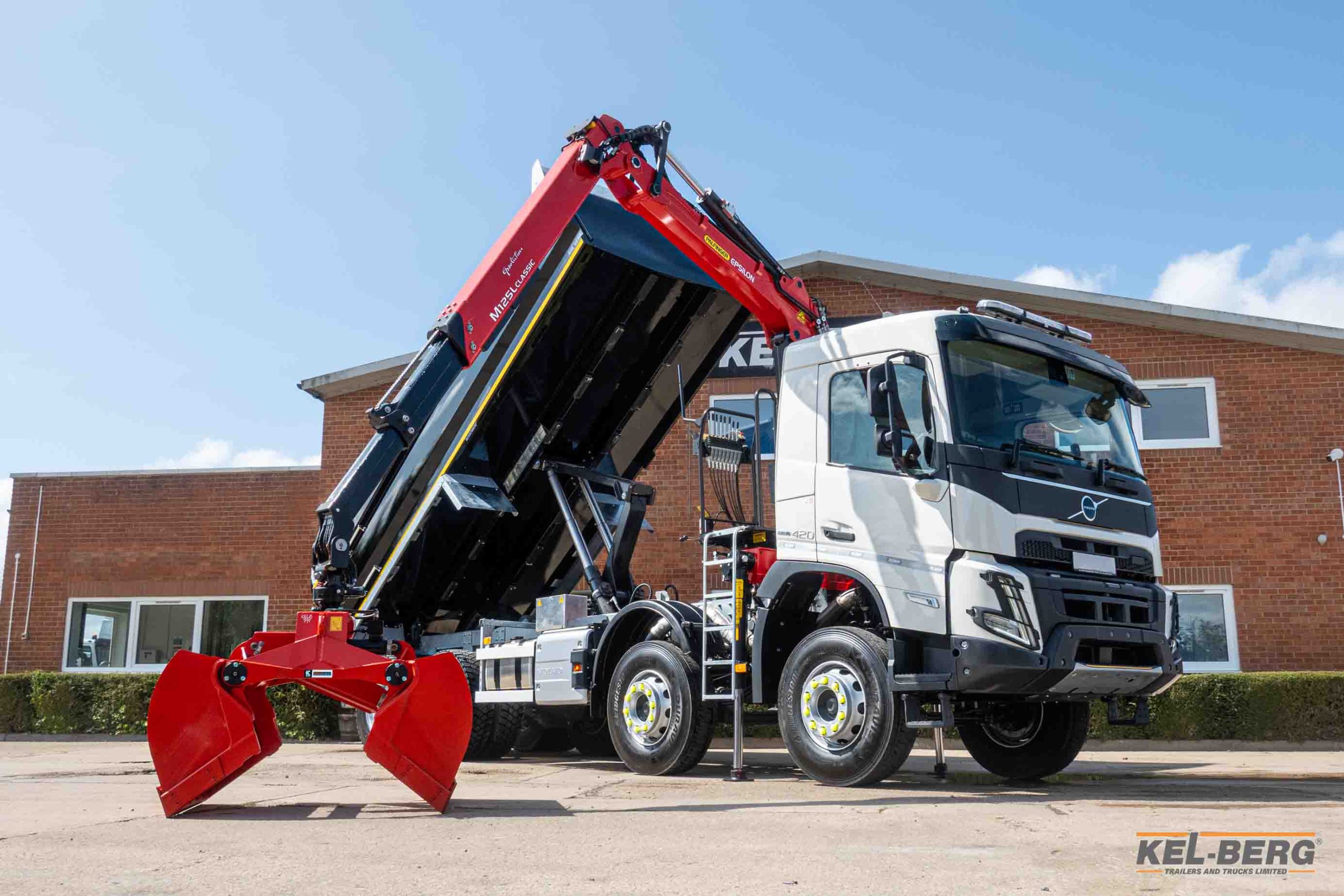 VOLVO FMX 420 8×4 Kel-Berg Grab Loader