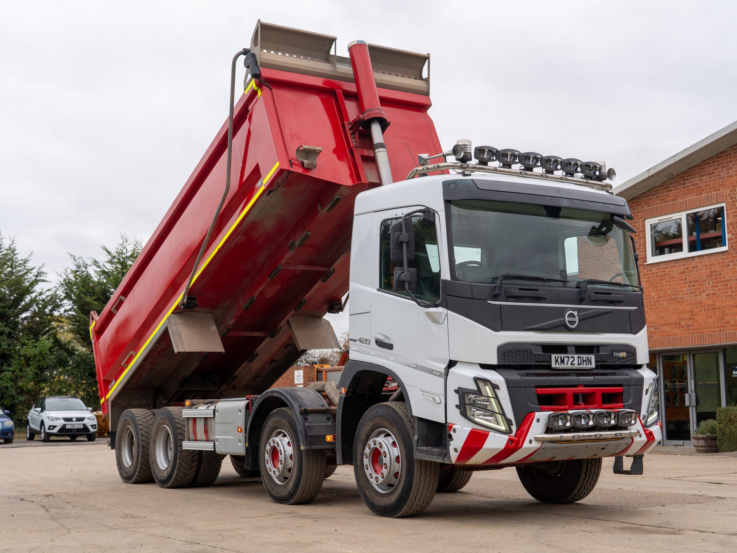 2023 VOLVO FMX 420 8×4 Kel-Berg High Sided Tipper