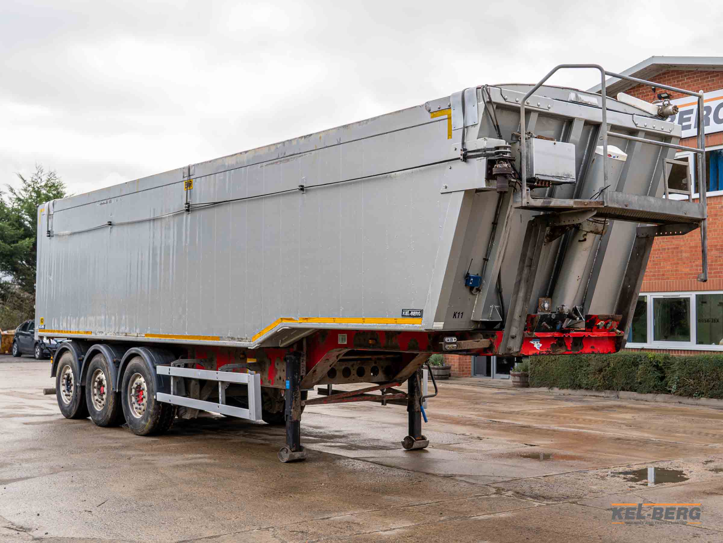 2015 KEL-BERG 3-Axle T97 Alloy Bulk Trailer